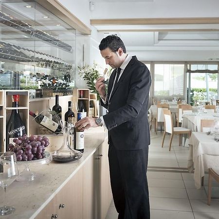 Ambasciatori Luxury Resort Риччоне Экстерьер фото